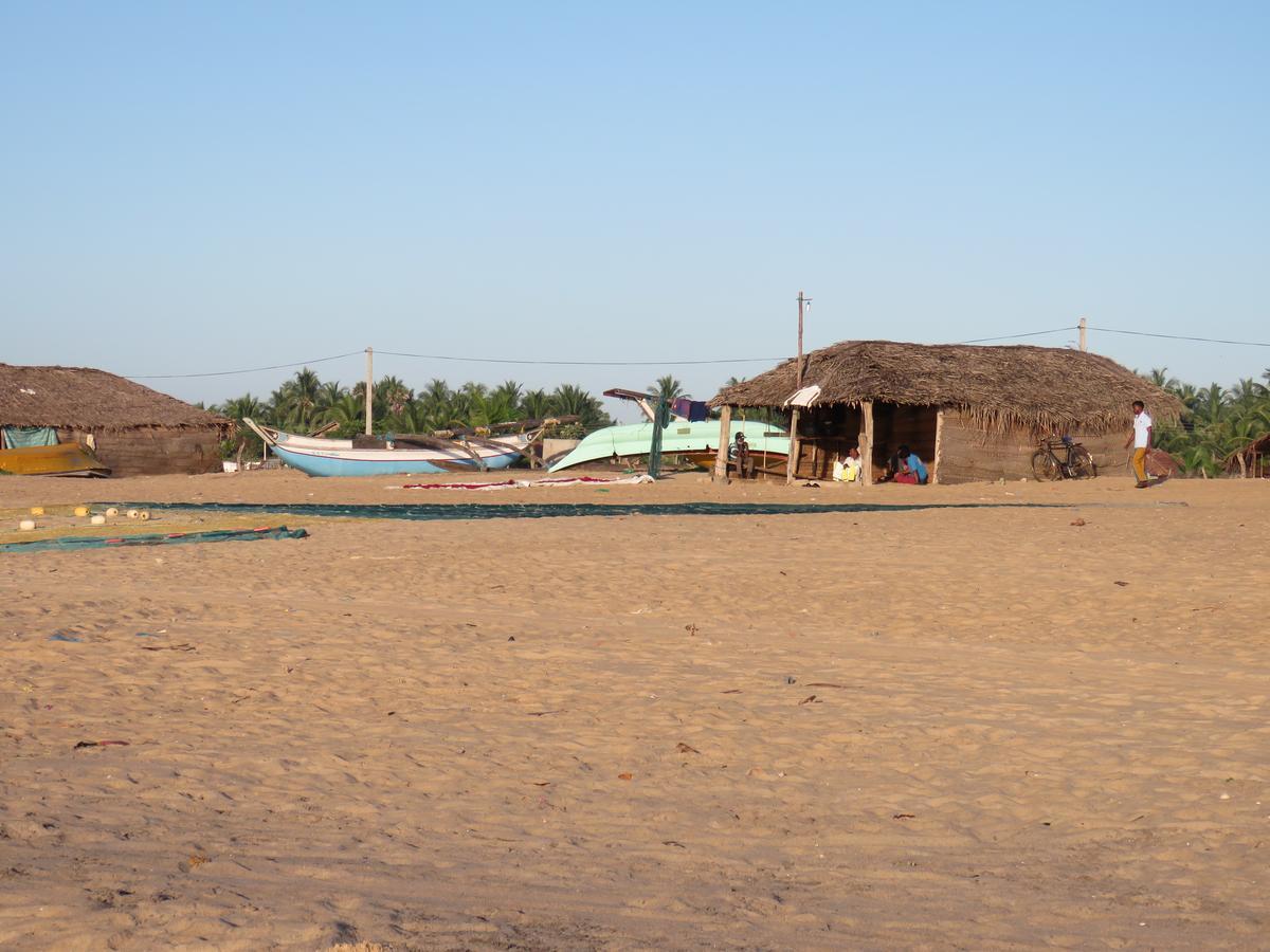 The Long Hostel Arugam Bay Esterno foto