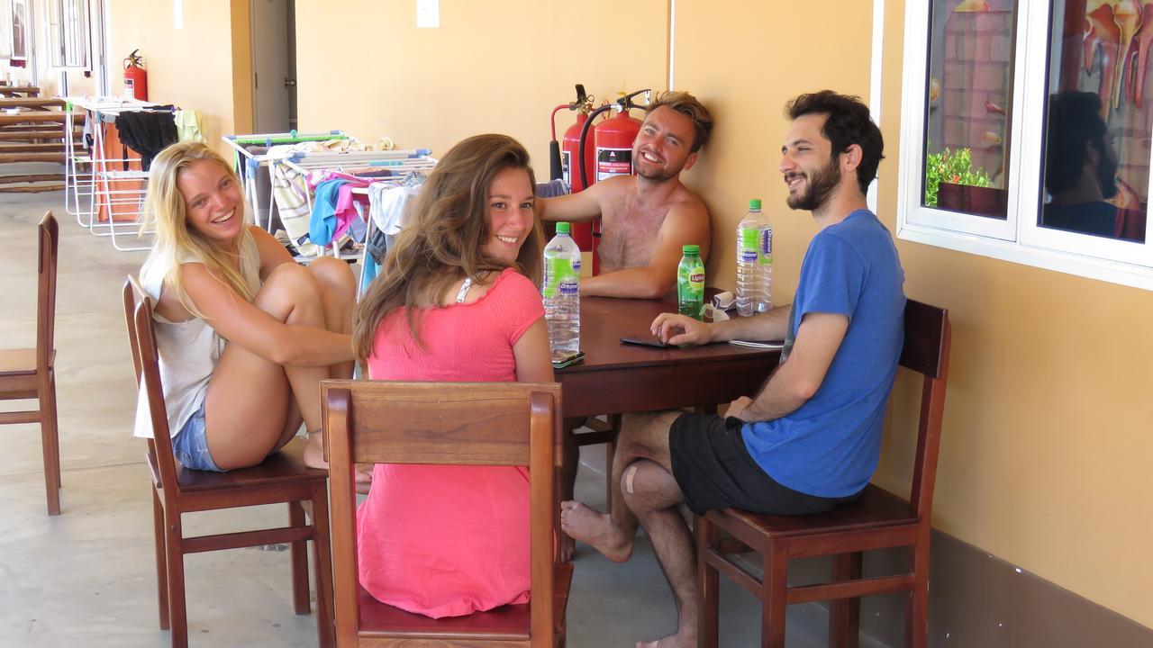 The Long Hostel Arugam Bay Esterno foto